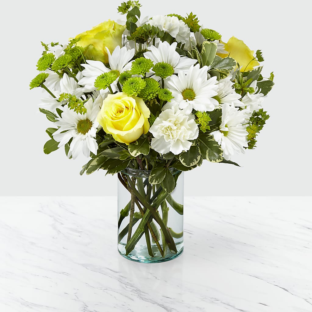 Happy Day Bouquet – HAYLEE FLOWERS & VARIETIES, Freeport NY