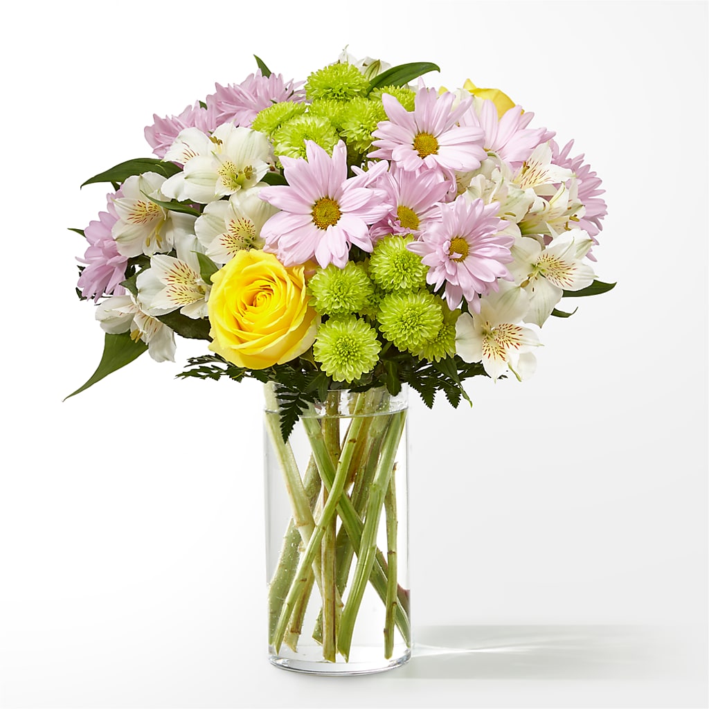 Sweet Spring Delight Bouquet – HAYLEE FLOWERS & VARIETIES, Freeport NY