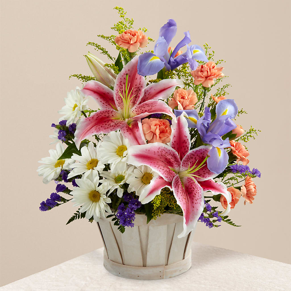 The Wondrous Nature Bouquet – HAYLEE FLOWERS & VARIETIES, Freeport NY