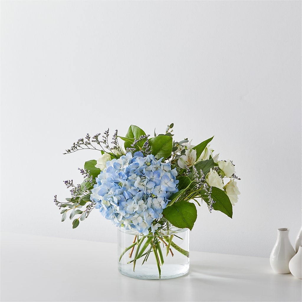 Coastal Blossom Bouquet – HAYLEE FLOWERS & VARIETIES, Freeport NY