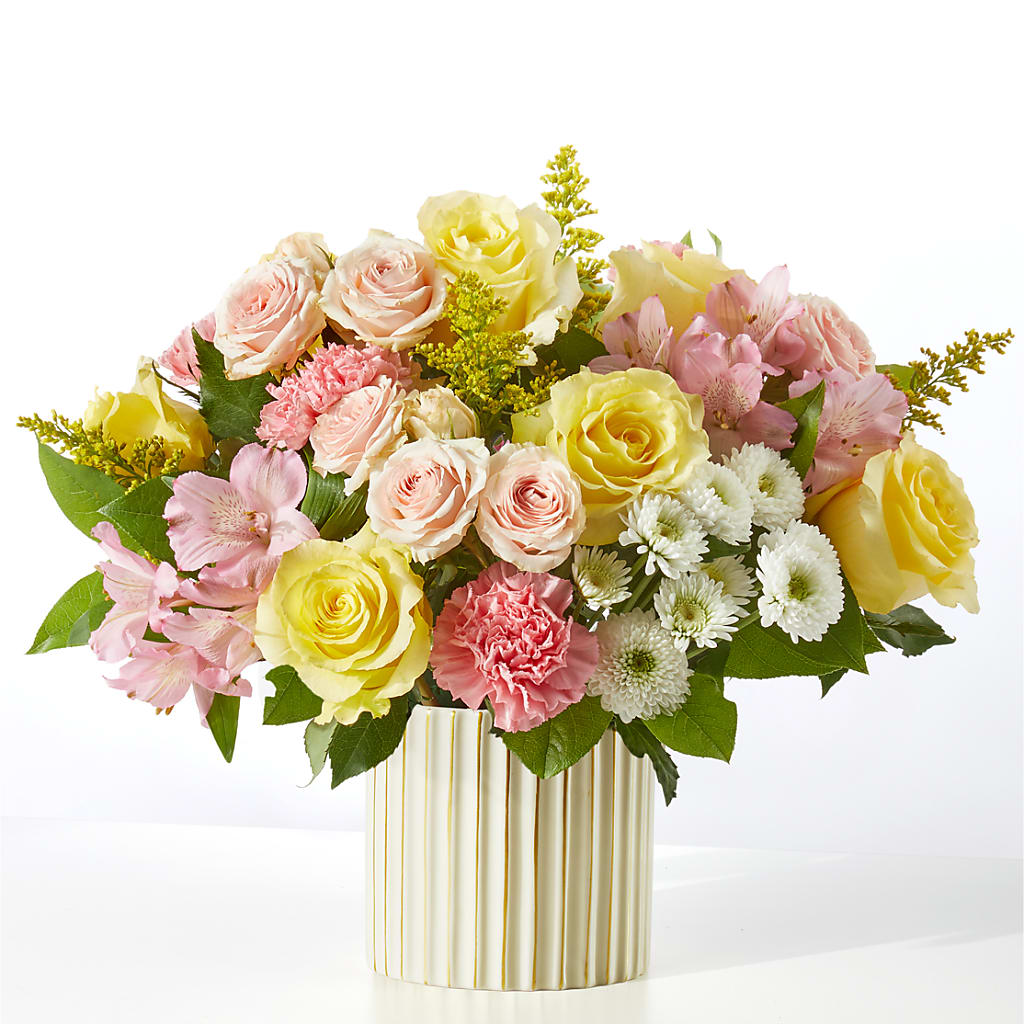 Watercolors Bouquet – HAYLEE FLOWERS & VARIETIES, Freeport NY