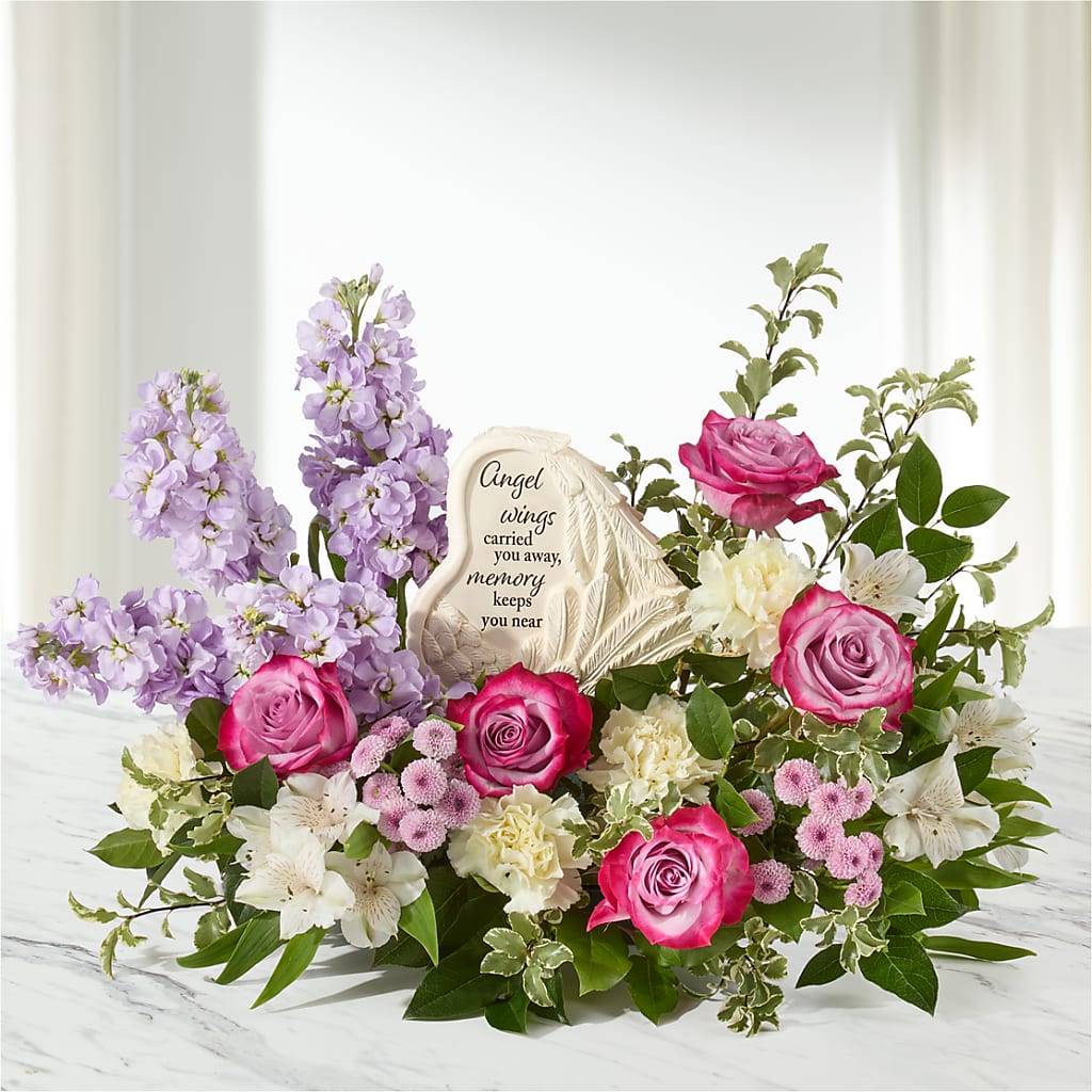 In My Heart Arrangement – HAYLEE FLOWERS & VARIETIES, Freeport NY