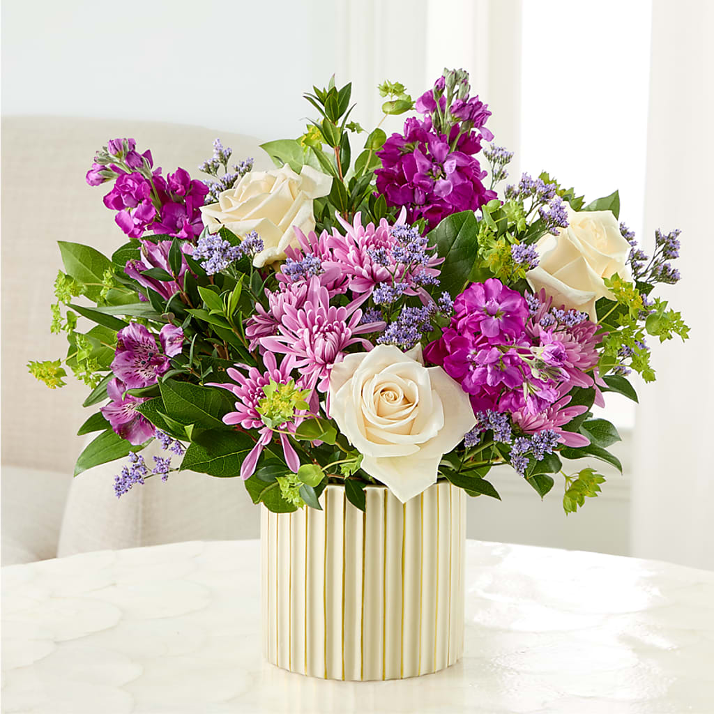 The Boutique Bouquet – HAYLEE FLOWERS & VARIETIES, Freeport NY