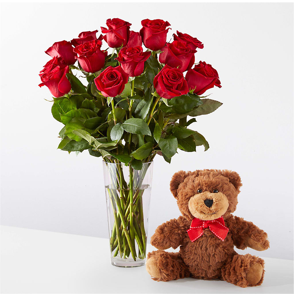 Romantic Long Stem Red Rose Bouquet Bundles – HAYLEE FLOWERS & VARIETIES, Freeport NY