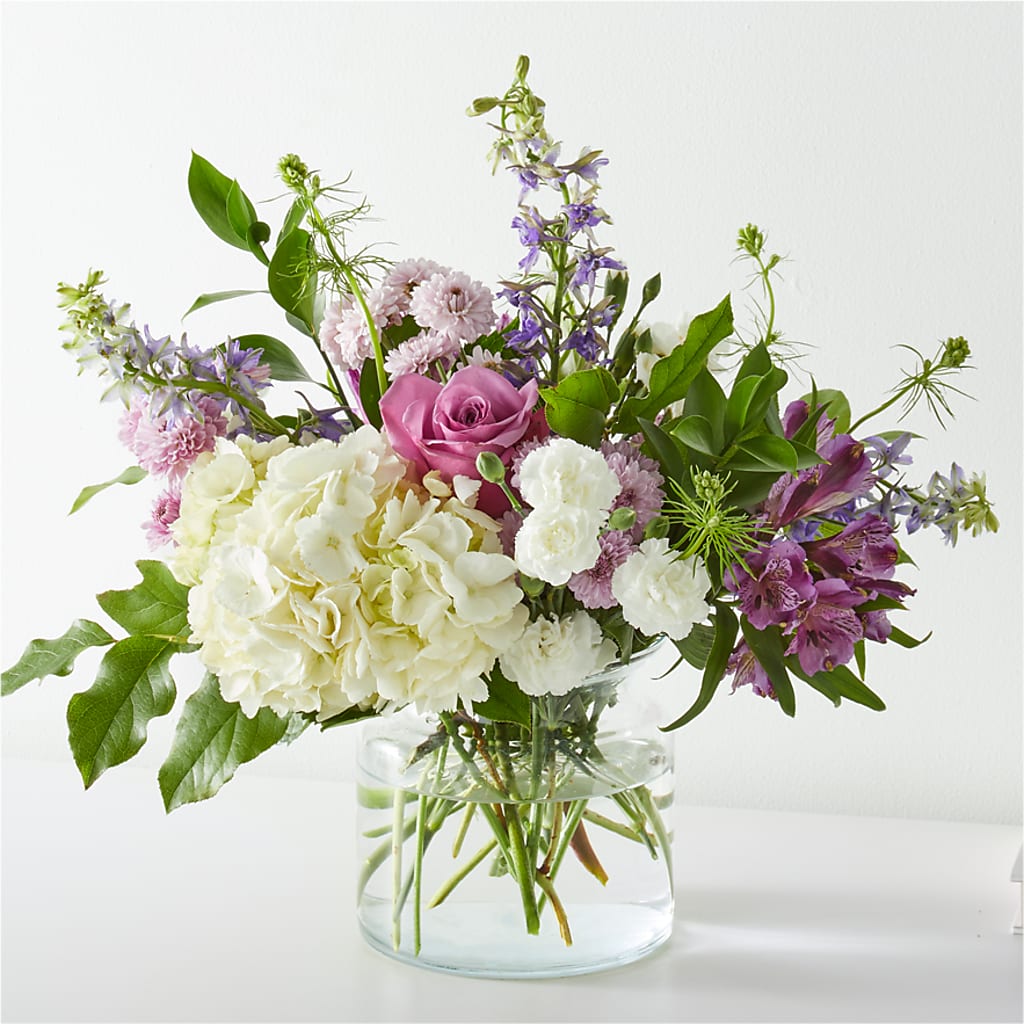 Violet Caress Bouquet – HAYLEE FLOWERS & VARIETIES, Freeport NY