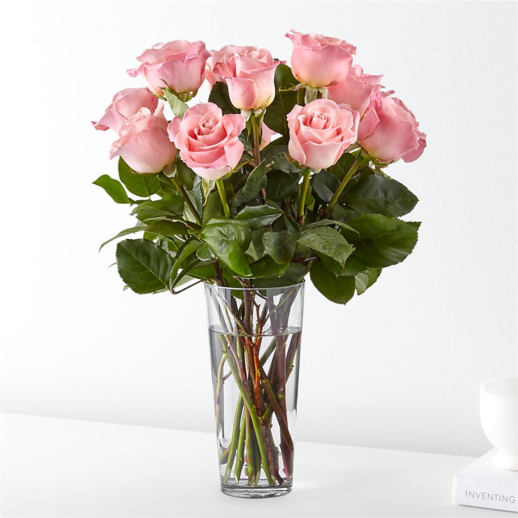 Long Stem Pink Rose Bouquet – HAYLEE FLOWERS & VARIETIES, Freeport NY