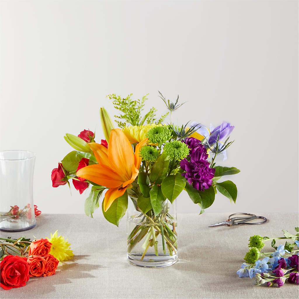 Summer Spectra - A Florist Original – HAYLEE FLOWERS & VARIETIES, Freeport NY