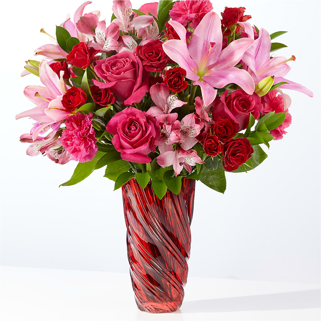 In Love Bouquet with Luxe Swirl Vase – HAYLEE FLOWERS & VARIETIES, Freeport NY