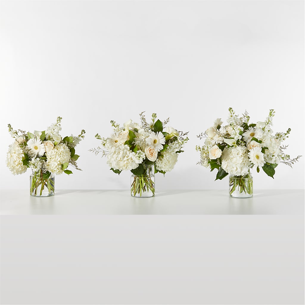 Sun-drenched Blooms Box Bouquet – HAYLEE FLOWERS & VARIETIES, Freeport NY