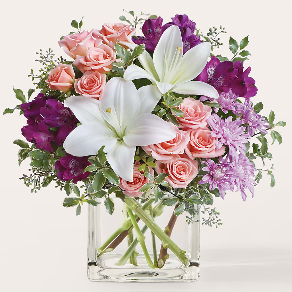 Mani Pedi Bouquet – HAYLEE FLOWERS & VARIETIES, Freeport NY