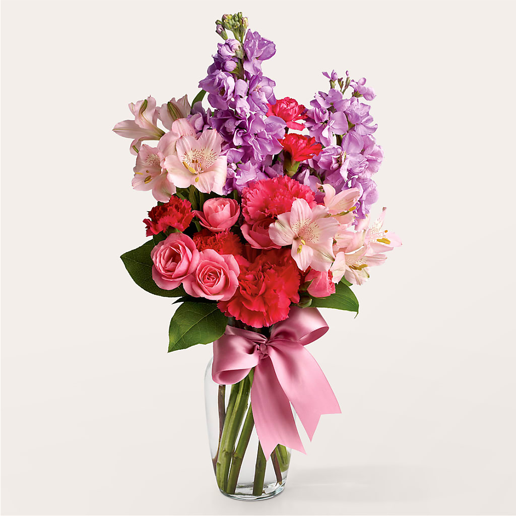 Main Character Bouquet – HAYLEE FLOWERS & VARIETIES, Freeport NY