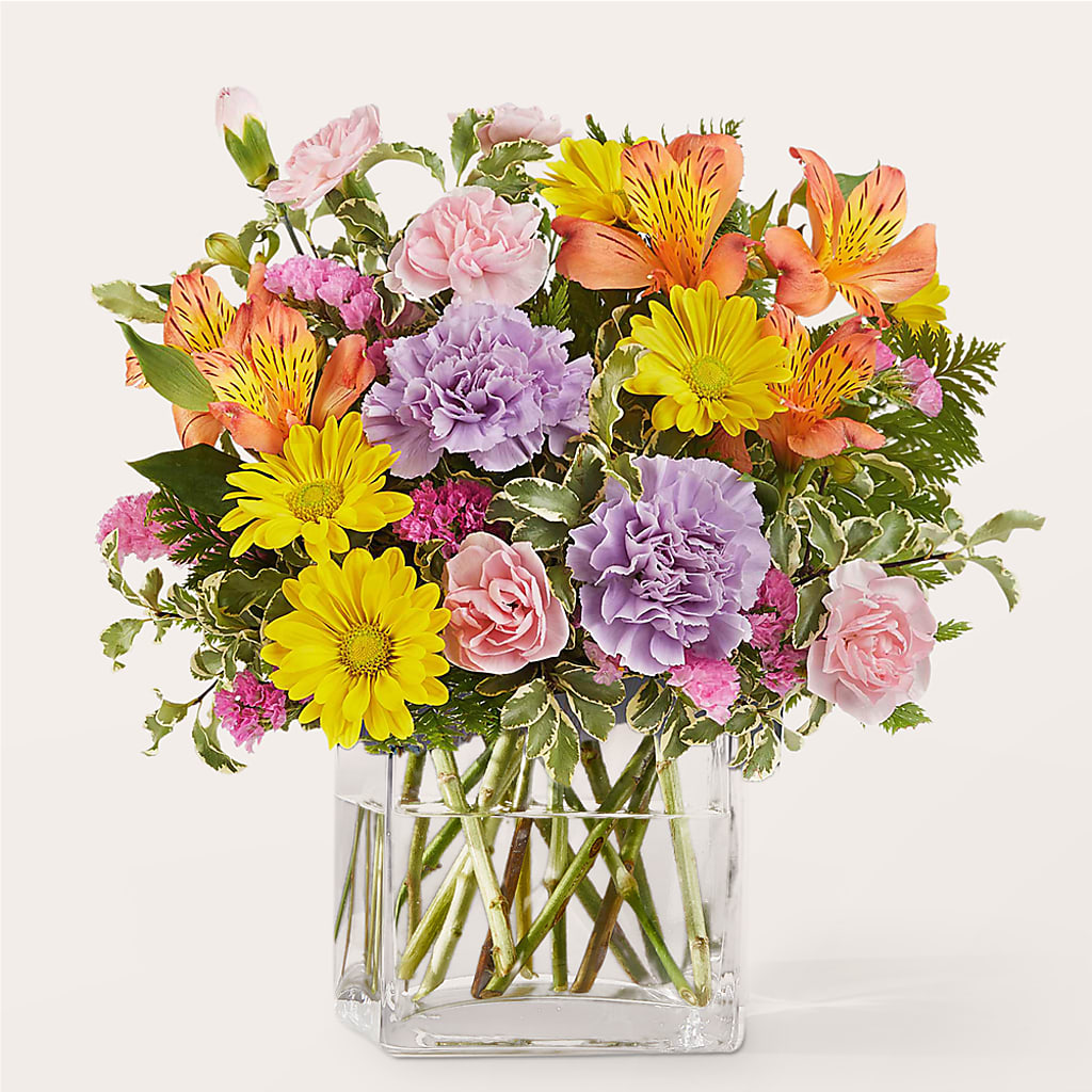 Shades of Happiness Bouquet – HAYLEE FLOWERS & VARIETIES, Freeport NY
