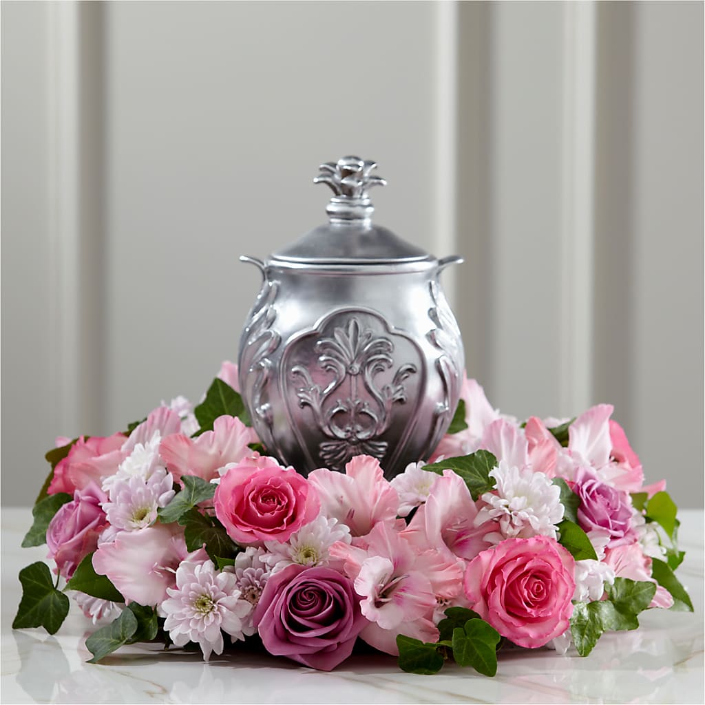 Glorious Tribute Arrangement – HAYLEE FLOWERS & VARIETIES, Freeport NY