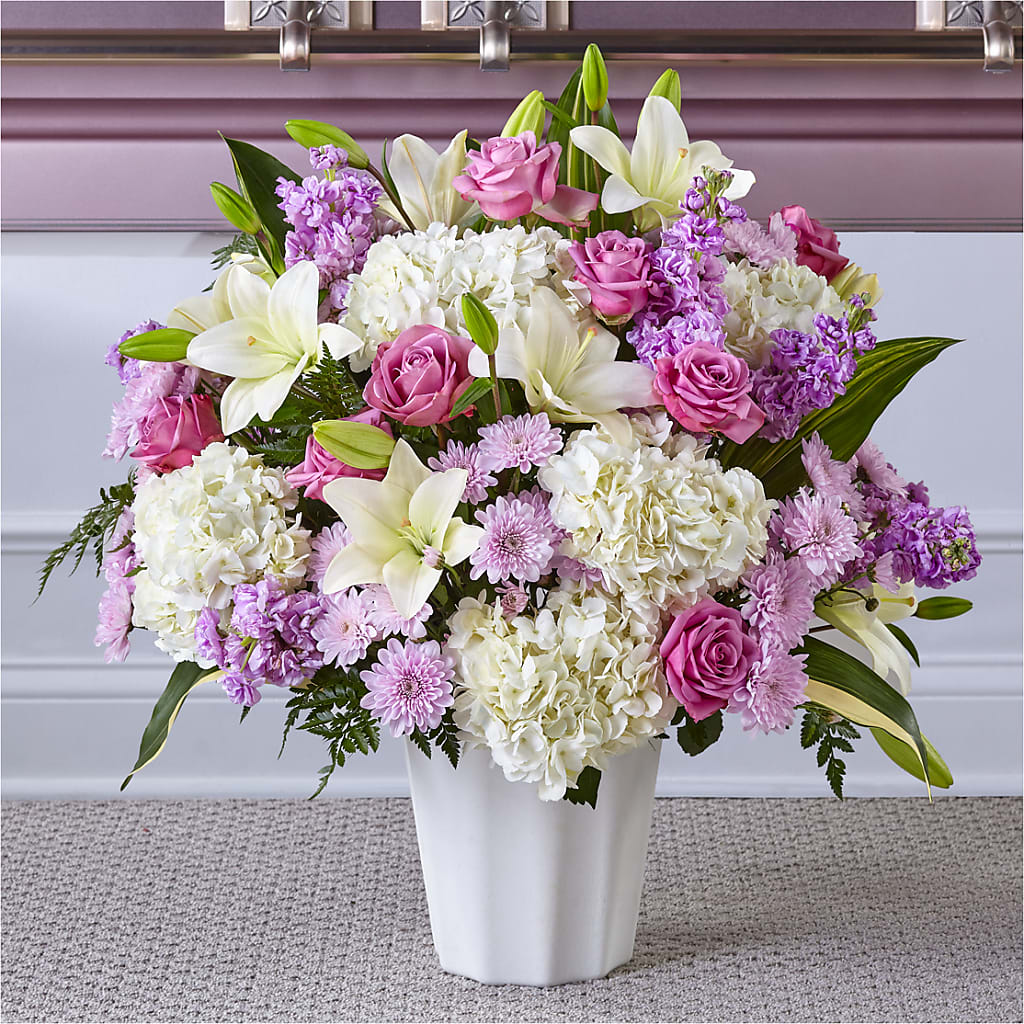 Heaven Sent Floor Basket – HAYLEE FLOWERS & VARIETIES, Freeport NY