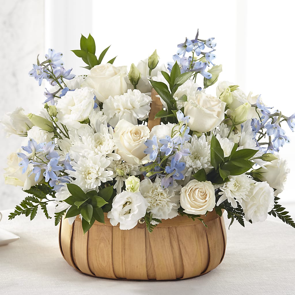 Sincerely Heartfelt Basket – HAYLEE FLOWERS & VARIETIES, Freeport NY