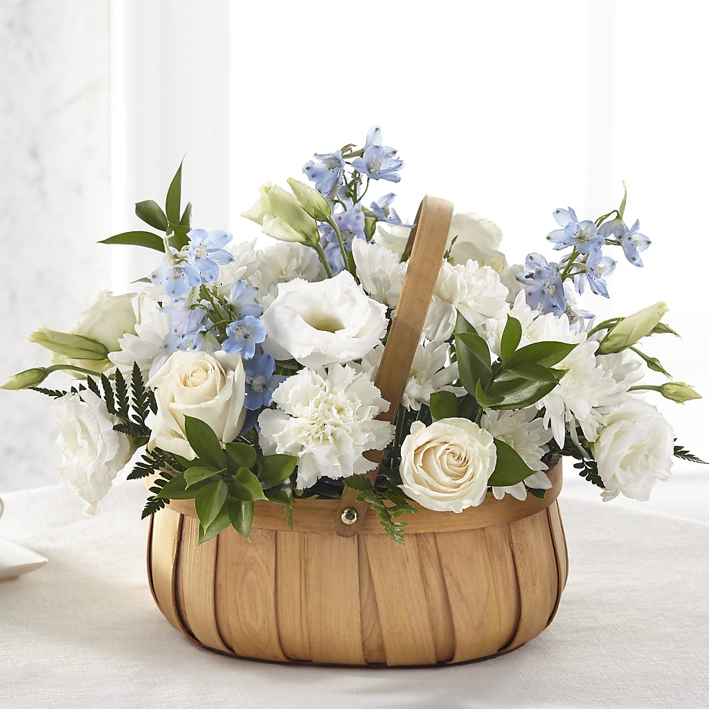 Sincerely Heartfelt Basket – HAYLEE FLOWERS & VARIETIES, Freeport NY