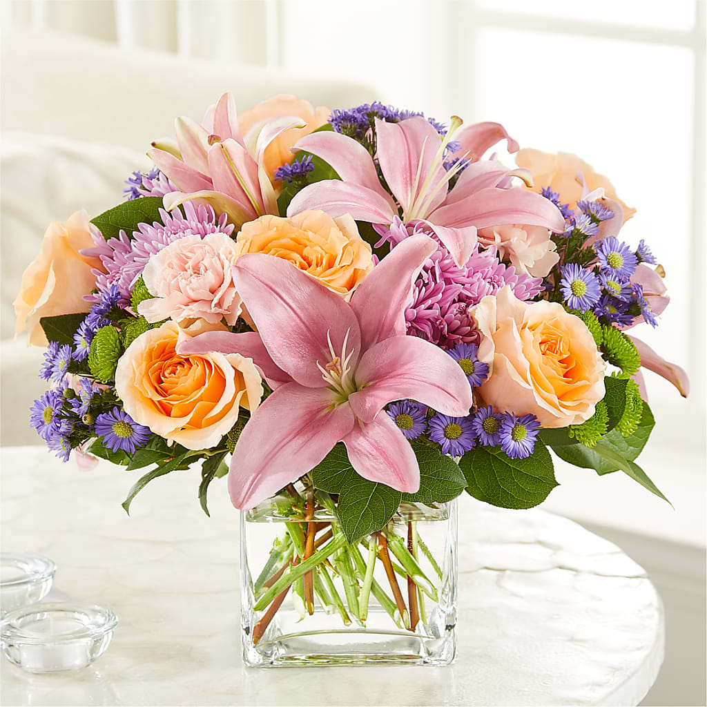 Delicate Details Bouquet – HAYLEE FLOWERS & VARIETIES, Freeport NY
