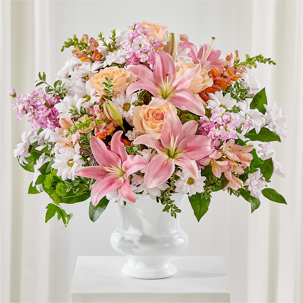 Heartfelt Gesture Urn Arrangement – HAYLEE FLOWERS & VARIETIES, Freeport NY