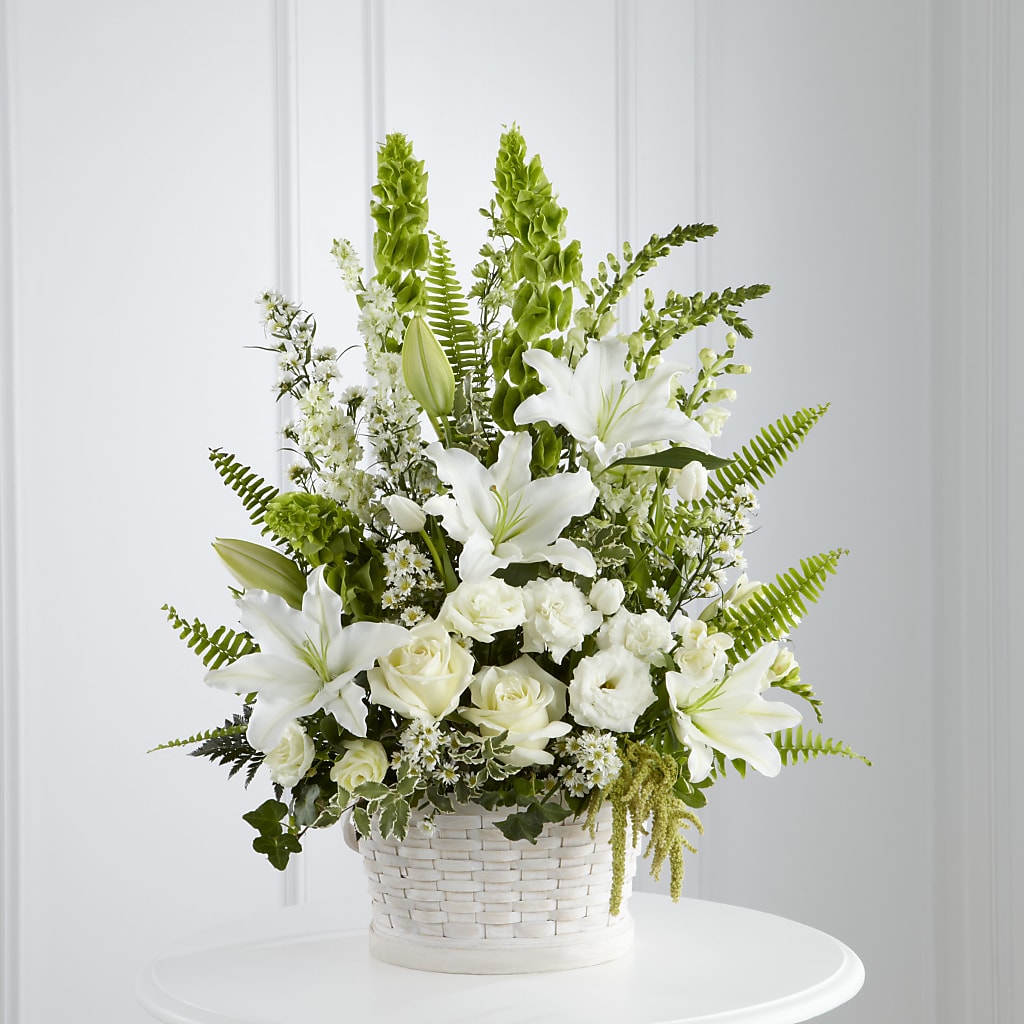 In Our Thoughts Arrangement – HAYLEE FLOWERS & VARIETIES, Freeport NY