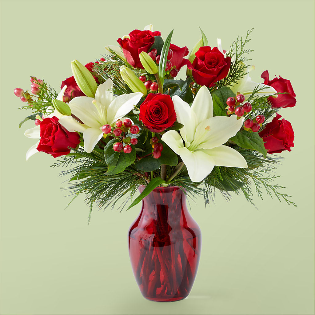 Evergreen Delight Bouquet – HAYLEE FLOWERS & VARIETIES, Freeport NY