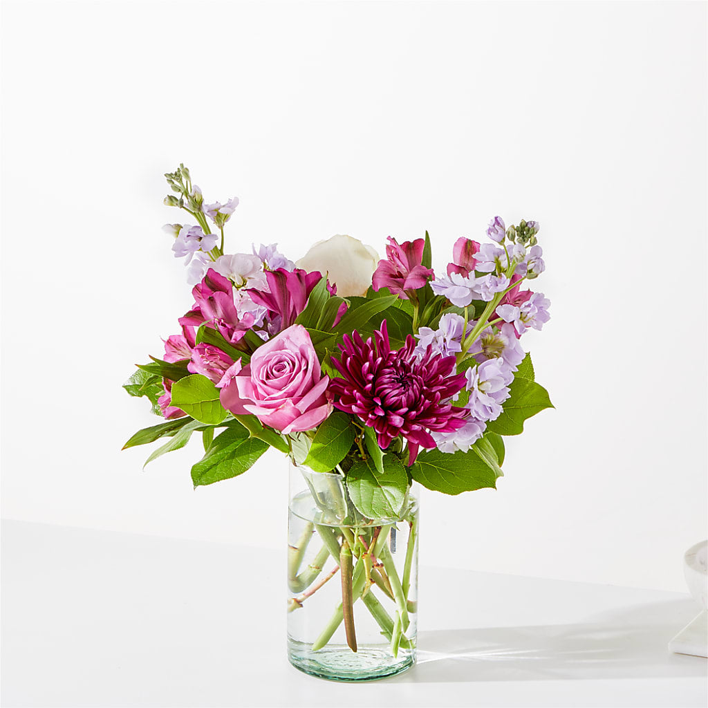 Amethyst Dreams Bouquet – HAYLEE FLOWERS & VARIETIES, Freeport NY