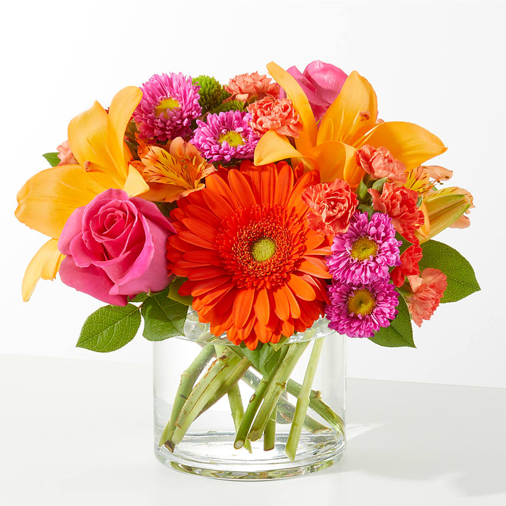 Soiree Bouquet – HAYLEE FLOWERS & VARIETIES, Freeport NY
