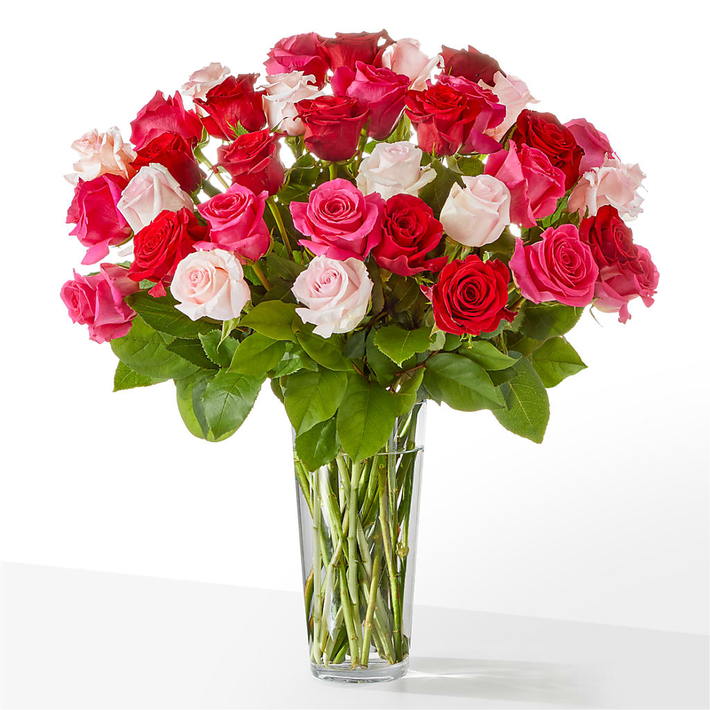 Charming Rose Bouquet – HAYLEE FLOWERS & VARIETIES, Freeport NY