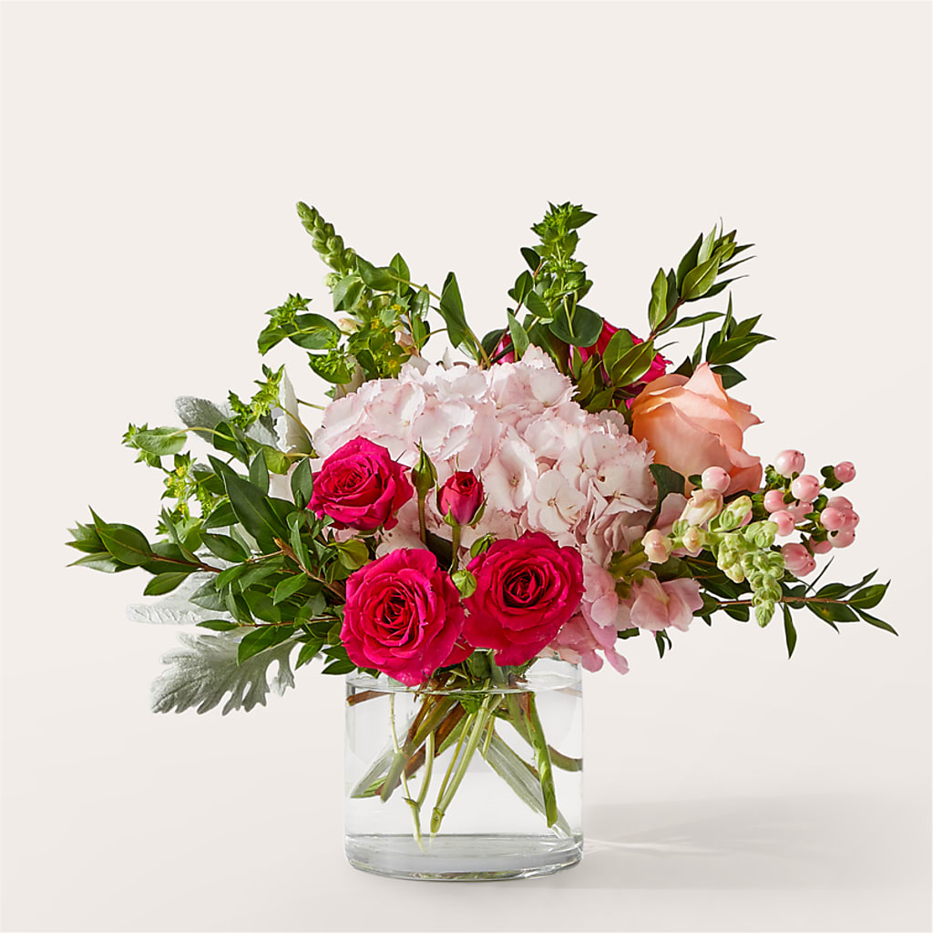 Glitz & Glam Bouquet – HAYLEE FLOWERS & VARIETIES, Freeport NY
