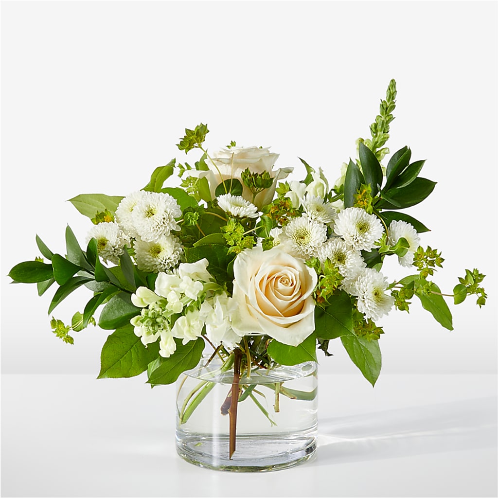 Hint of Vanilla Bouquet – HAYLEE FLOWERS & VARIETIES, Freeport NY