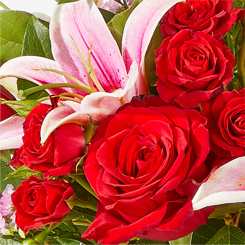 Hopeless Romantic Bouquet – HAYLEE FLOWERS & VARIETIES, Freeport NY