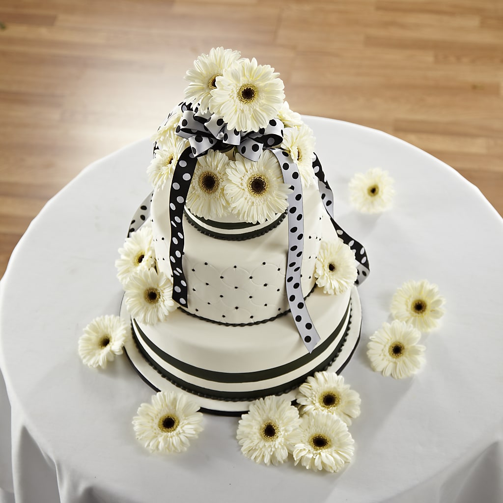 Simple Sophistication Cake Décor – HAYLEE FLOWERS & VARIETIES, Freeport NY