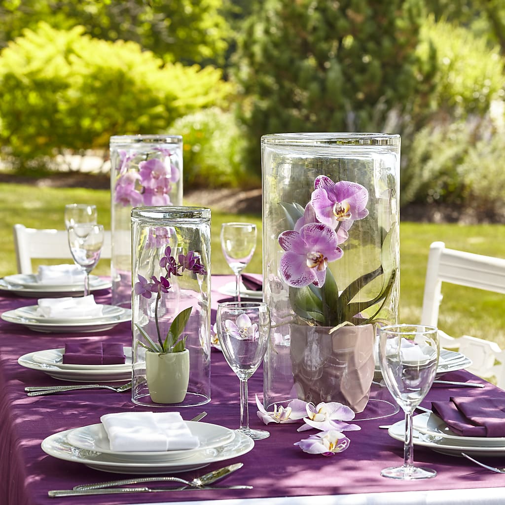 Dramatic Garden Centerpiece – HAYLEE FLOWERS & VARIETIES, Freeport NY