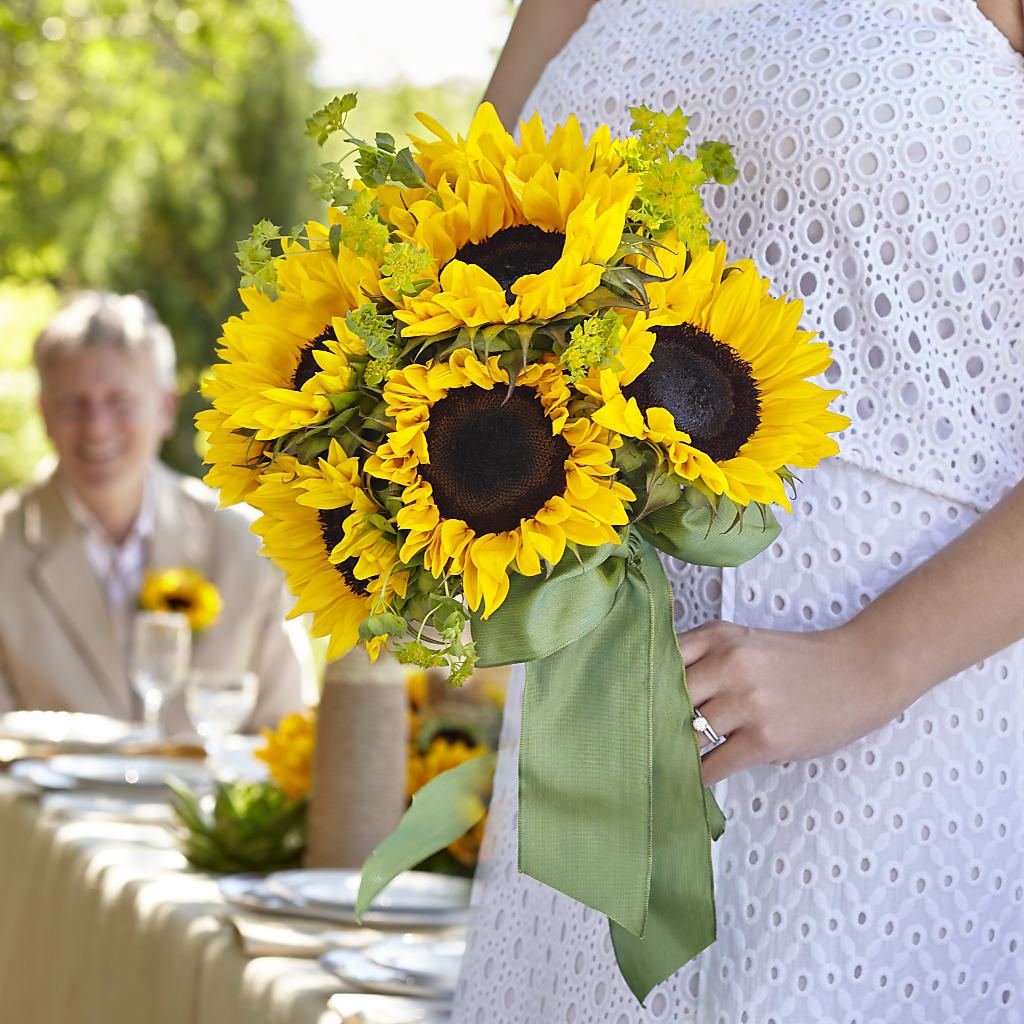 Free Spirit Bouquet – HAYLEE FLOWERS & VARIETIES, Freeport NY