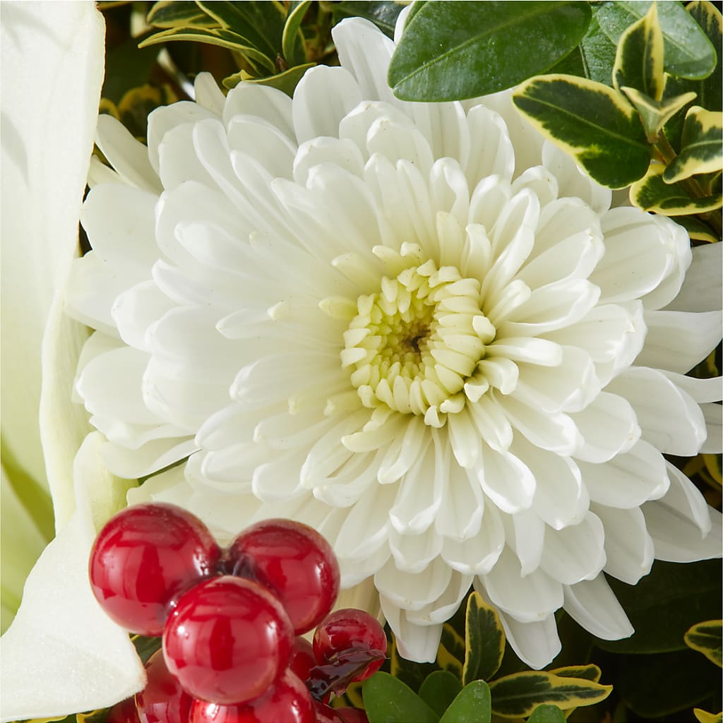 Festive Moments Tree – HAYLEE FLOWERS & VARIETIES, Freeport NY