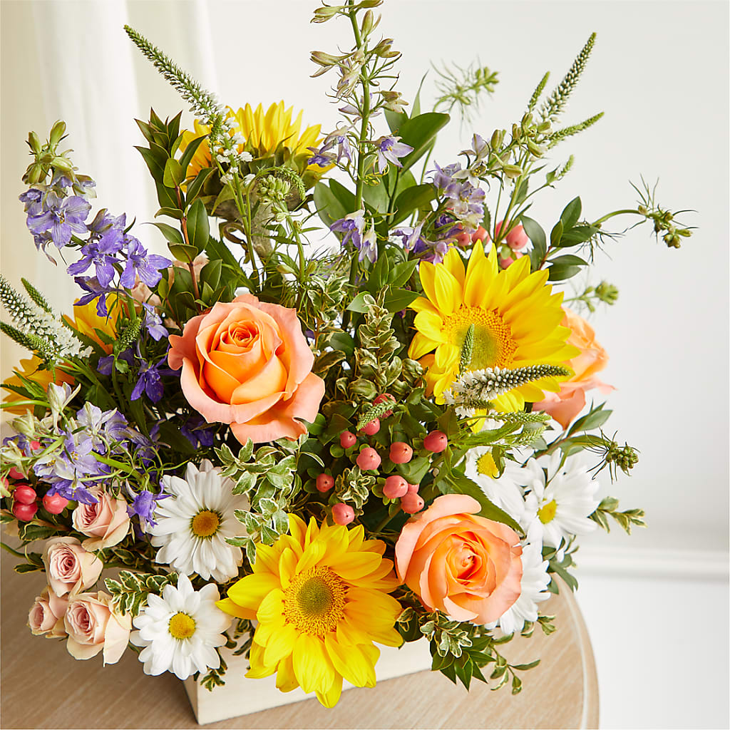 The Good Life Bouquet – HAYLEE FLOWERS & VARIETIES, Freeport NY