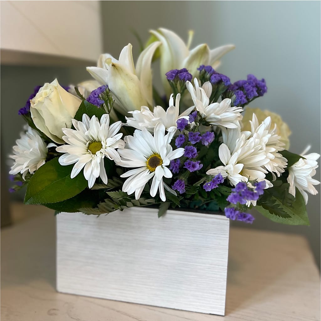 Beyond Blue Box Bouquet – HAYLEE FLOWERS & VARIETIES, Freeport NY