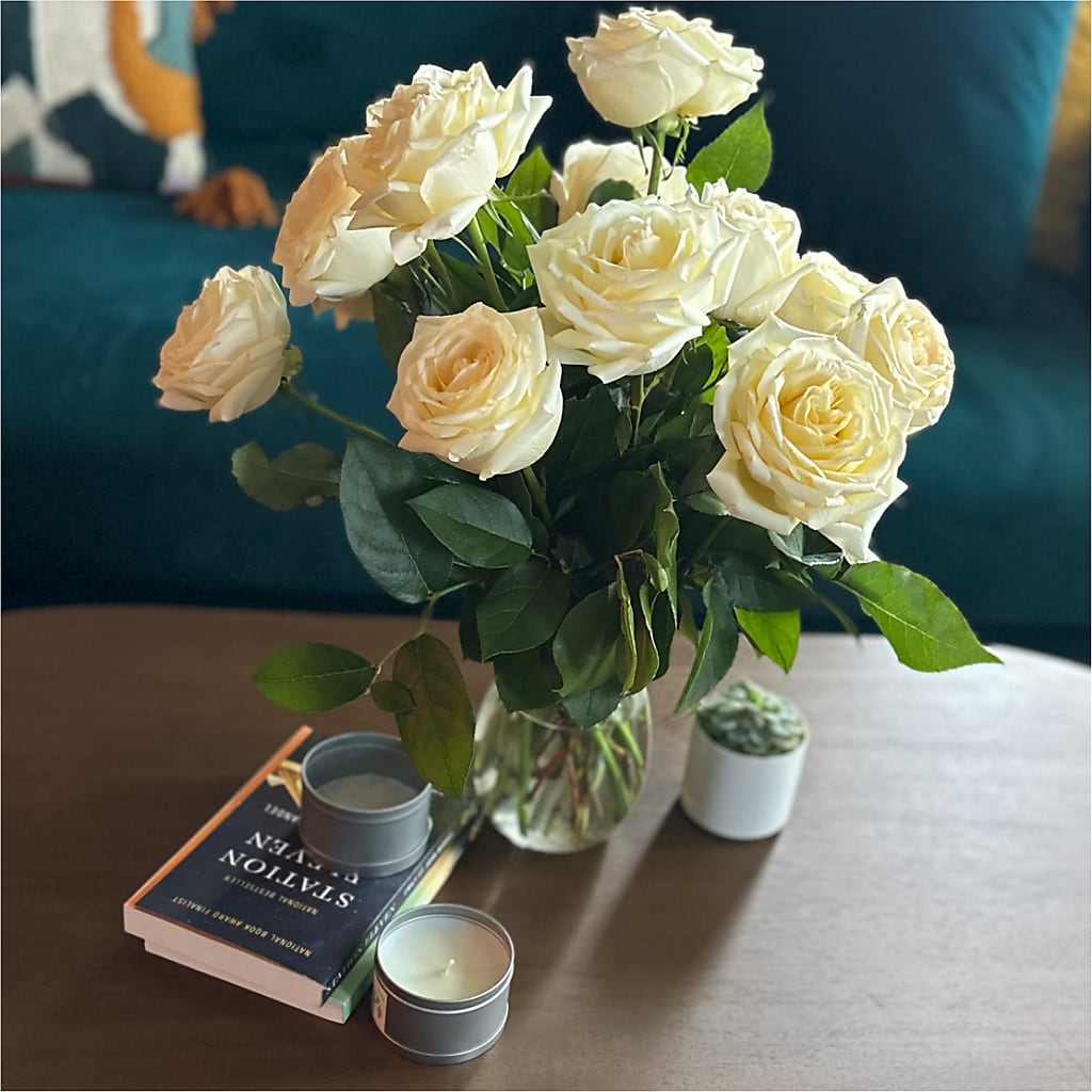 Long Stem Yellow Rose Bouquet – HAYLEE FLOWERS & VARIETIES, Freeport NY