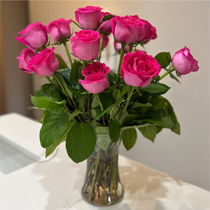 Long Stem Pink Rose Bouquet – HAYLEE FLOWERS & VARIETIES, Freeport NY