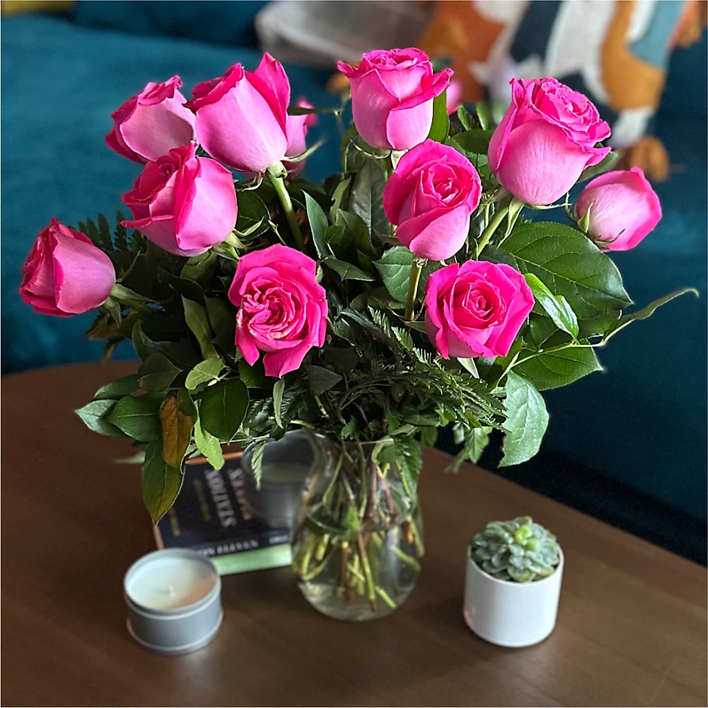 Long Stem Pink Rose Bouquet – HAYLEE FLOWERS & VARIETIES, Freeport NY