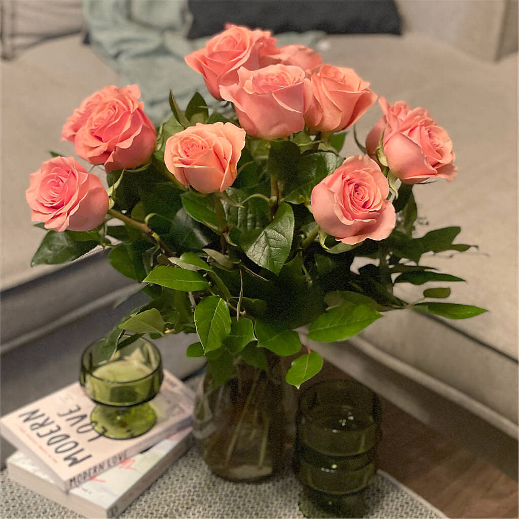Long Stem Pink Rose Bouquet – HAYLEE FLOWERS & VARIETIES, Freeport NY