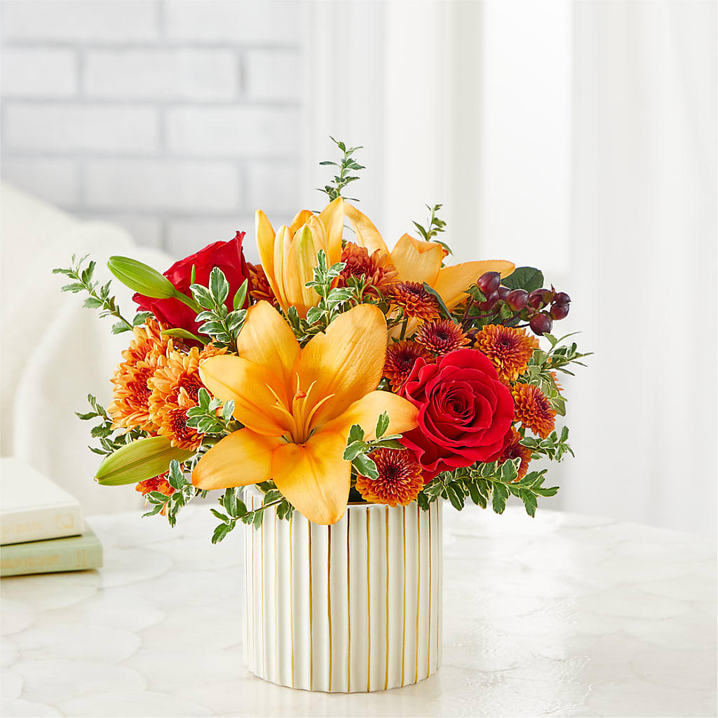 Scarlet Skies Bouquet – HAYLEE FLOWERS & VARIETIES, Freeport NY