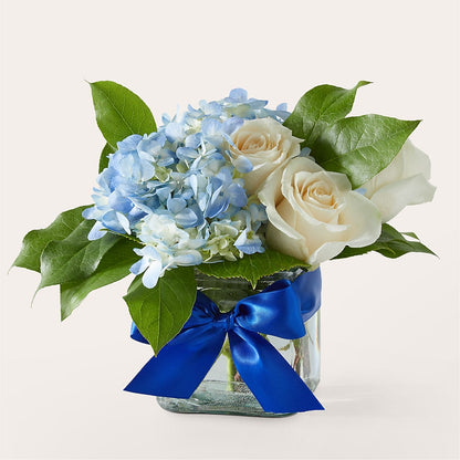 Sky Blue Delight Bouquet – HAYLEE FLOWERS & VARIETIES, Freeport NY