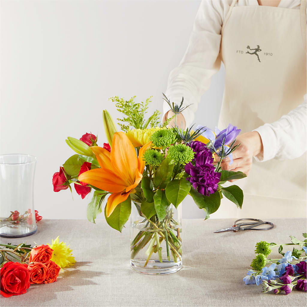 Summer Spectra - A Florist Original – HAYLEE FLOWERS & VARIETIES, Freeport NY