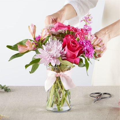 Pink Ribbon - A Florist Original – HAYLEE FLOWERS & VARIETIES, Freeport NY