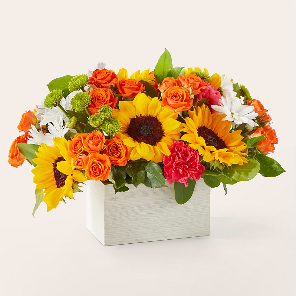 Sun-drenched Blooms Box Bouquet – HAYLEE FLOWERS & VARIETIES, Freeport NY