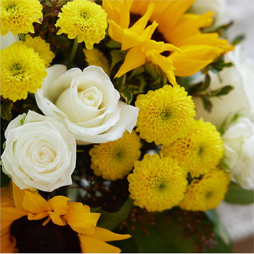 Luminous Morning Bouquet – HAYLEE FLOWERS & VARIETIES, Freeport NY