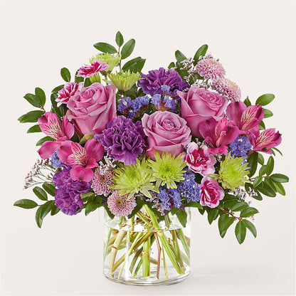 Glass Half Full Bouquet – HAYLEE FLOWERS & VARIETIES, Freeport NY