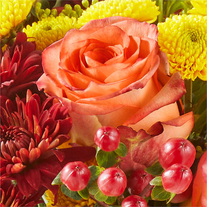 Apple Picking Bouquet – HAYLEE FLOWERS & VARIETIES, Freeport NY