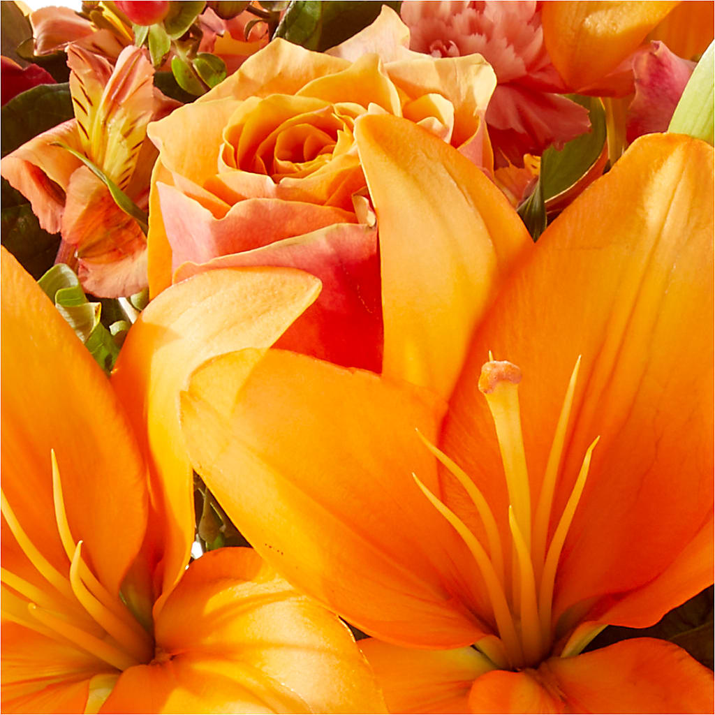 Afternoon Light Bouquet – HAYLEE FLOWERS & VARIETIES, Freeport NY