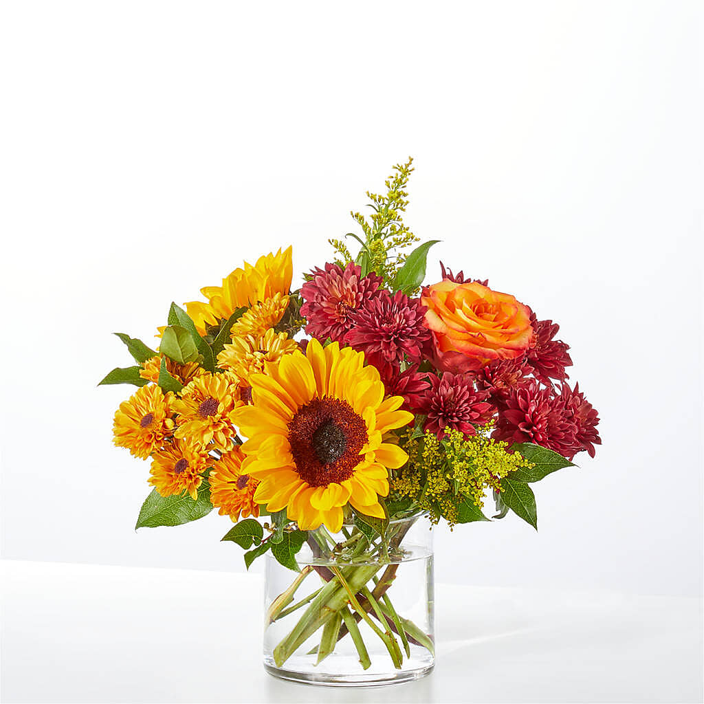 Flannel Scarf Bouquet – HAYLEE FLOWERS & VARIETIES, Freeport NY